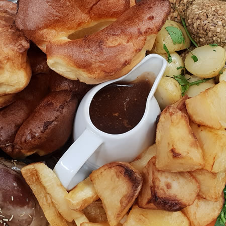 Sunset Lakes Sunday Roast Carvery