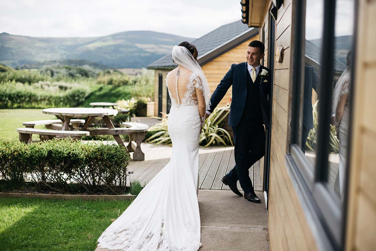 Sunset Lakes Isle of Man - Your Perfect Wedding Venue